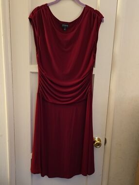 Enfocus Studio Burgundy Ruched Midi Dress